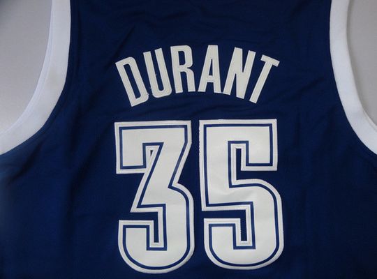 库里砍下了 库里砍下了